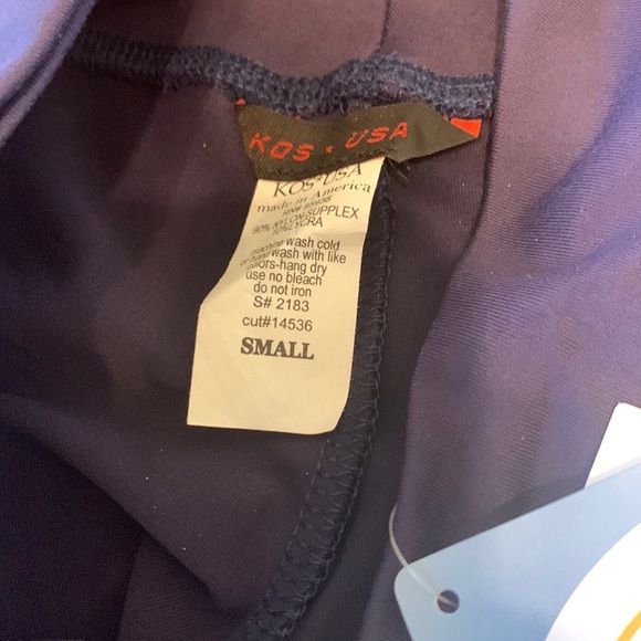 NWT KOS USA Navy Blue Cropped Style Capri‎ Size Small - Picture 3 of 3